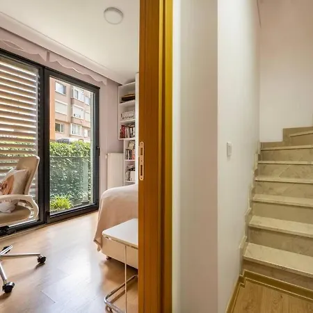 Walk Everywhere From The City Center Apartment *